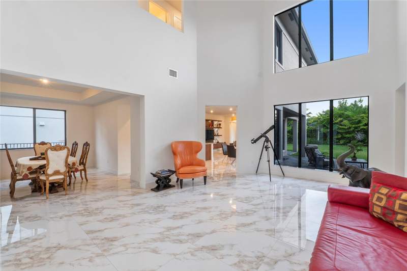 6 bedroom Single Family Residence at 10472 Cobalt Court, Cascata, Parkland — photo 4