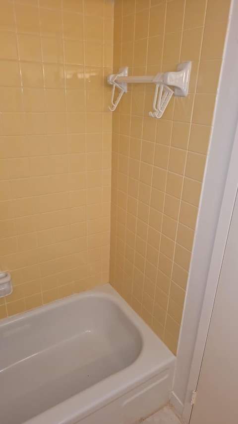 4851 NW 26th Court #342, Lauderdale Lakes FL - photo 15 of 73
