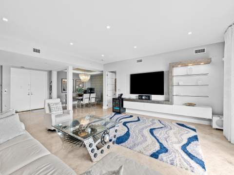 516 Hendricks Isle #4B, Fort Lauderdale FL - photo 8 of 39