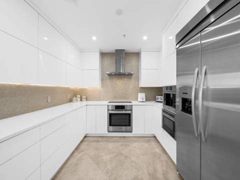 516 Hendricks Isle #4B, Fort Lauderdale FL - photo 9 of 39