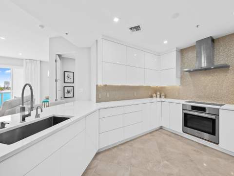 516 Hendricks Isle #4B, Fort Lauderdale FL - photo 11 of 39