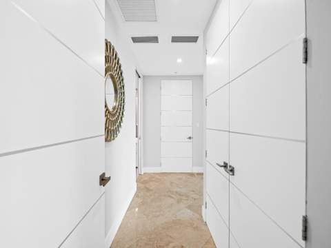 516 Hendricks Isle #4B, Fort Lauderdale FL - photo 12 of 39