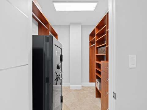 516 Hendricks Isle #4B, Fort Lauderdale FL - photo 19 of 39