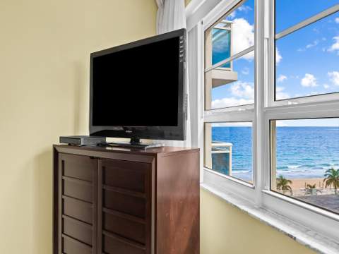 3430 Galt Ocean Drive #609, Fort Lauderdale FL - photo 16 of 55