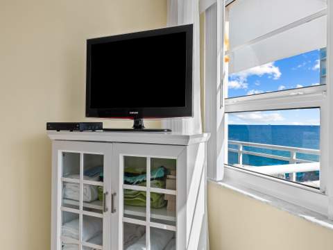 3430 Galt Ocean Drive #609, Fort Lauderdale FL - photo 22 of 55