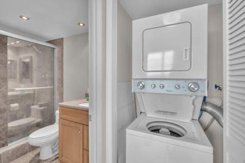 605 Oaks Drive #907, Pompano Beach FL - photo 13 of 53