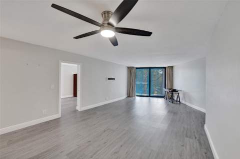 3800 N Hills Drive #412, Hollywood FL - photo 15 of 34