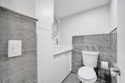 3800 N Hills Drive #412, Hollywood FL - photo 20 of 34