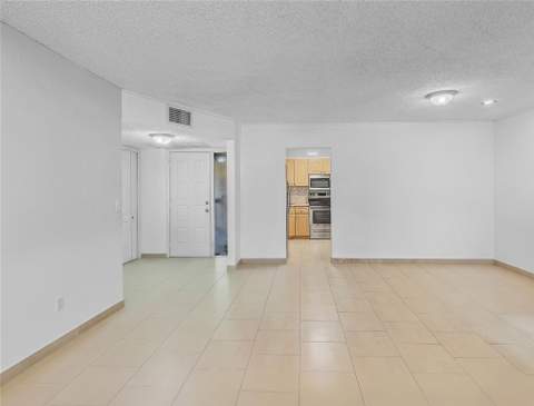3413 Cocoplum Circle #3407, Coconut Creek FL - photo 11 of 35