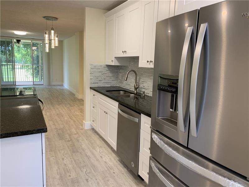 2 bedroom Condominium at 250 Jacaranda Drive #203, Coronado II, Plantation — photo 3