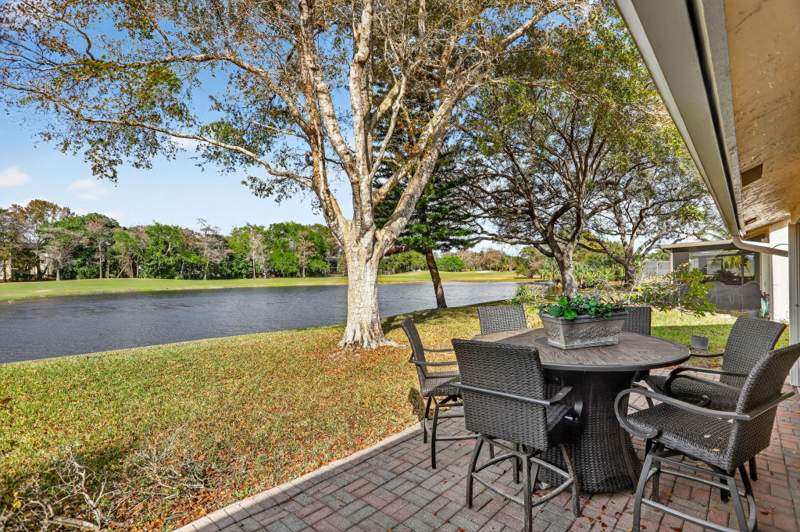 2 bedroom Villa at 7917 NW 62nd Court, Waterside/Edgewater, Tamarac — photo 4
