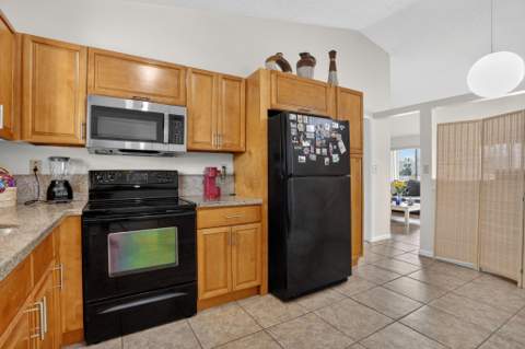 7917 NW 62nd Court, Tamarac FL - photo 14 of 51