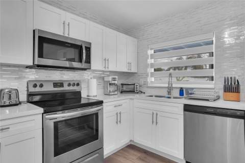 5311 Pierce Street, Hollywood FL - photo 12 of 52