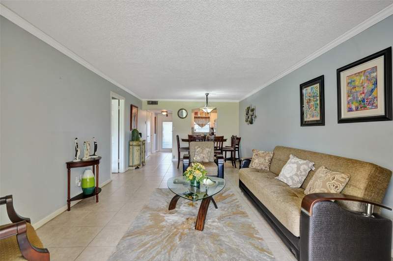 1 bedroom Condominium at 9821 Sunrise Lakes Boulevard #106, Sunrise Lakes, Sunrise — photo 3