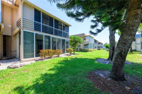 633 Brittany #633, Delray Beach FL - photo 16 of 19