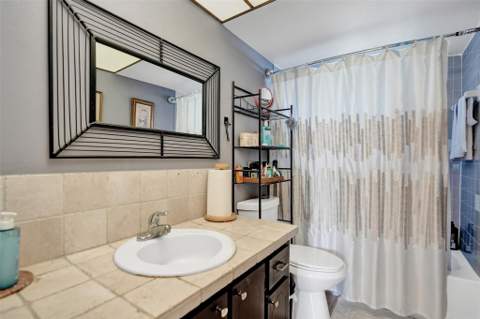 9821 Sunrise Lakes Boulevard #106, Sunrise FL - photo 13 of 25