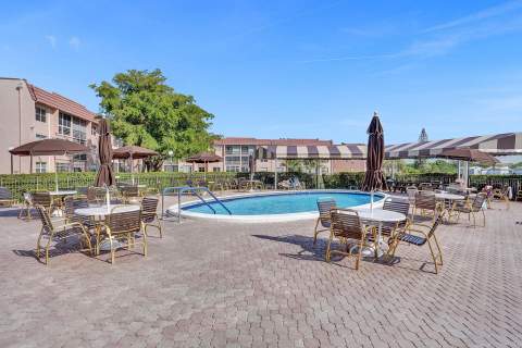 9821 Sunrise Lakes Boulevard #106, Sunrise FL - photo 17 of 25