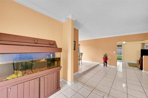 5991 NW 13th Street, Sunrise FL - photo 7 of 59