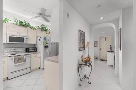 7647 Southampton Terrace #202, Tamarac FL - photo 15 of 47