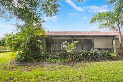 16131 Laurel Drive #33, Weston FL - photo 17 of 24