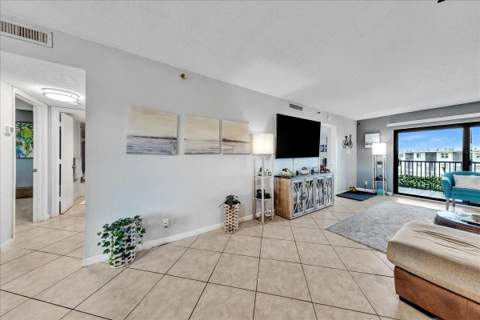 2217 Cypress Island Drive #507, Pompano Beach FL - photo 11 of 50
