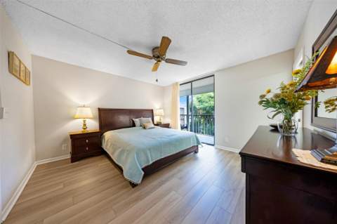 5250 Las Verdes Circle #317, Delray Beach FL - photo 13 of 24