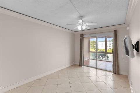 2122 Cambridge F #2122, Deerfield Beach FL - photo 21 of 44