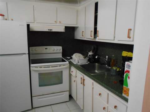 91 Preston C #C, Boca Raton FL - photo 8 of 24