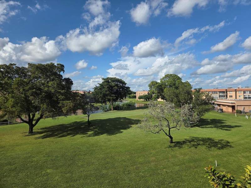 2 bedroom Condominium at 9721 Sunrise Lakes Boulevard #305, Sunrise Lakes 135 Condo, Sunrise — photo 3