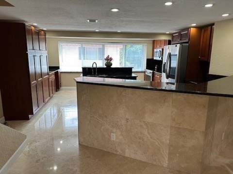 5555 N Ocean Boulevard #45, Lauderdale-By-The-Sea FL - photo 11 of 35