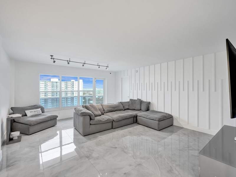 1 bedroom Condominium at 3500 Galt Ocean Drive #1109, Playa Del Sol, Fort Lauderdale — photo 3