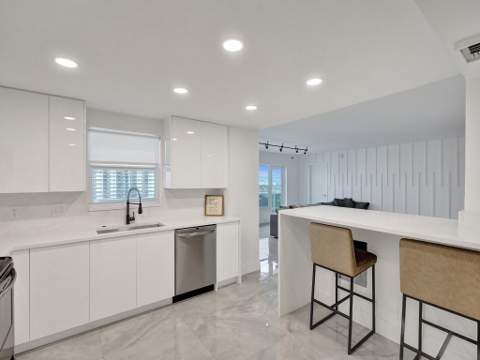 3500 Galt Ocean Drive #1109, Fort Lauderdale FL - photo 8 of 39
