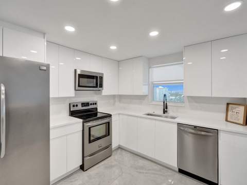 3500 Galt Ocean Drive #1109, Fort Lauderdale FL - photo 10 of 39