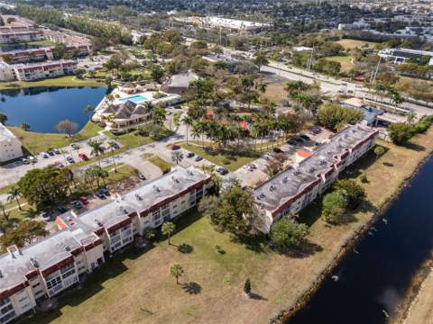 8081 N Sunrise Lakes Drive #203, Sunrise FL - photo 15 of 19