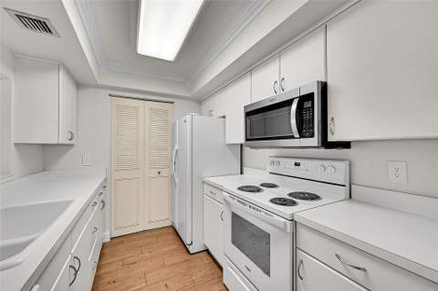 428 NW 70th Avenue #140, Plantation FL - photo 15 of 28