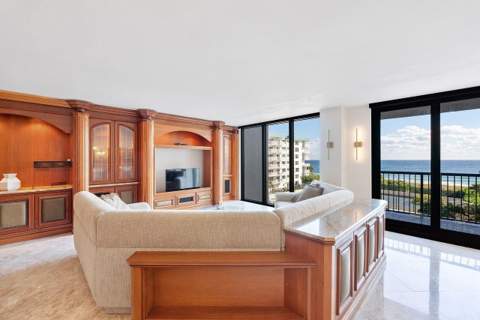 1800 S Ocean Boulevard #410, Lauderdale-By-The-Sea FL - photo 13 of 63