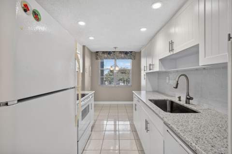 4898 NW 29th Court #315, Lauderdale Lakes FL - photo 19 of 65