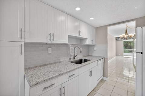 4898 NW 29th Court #315, Lauderdale Lakes FL - photo 22 of 65