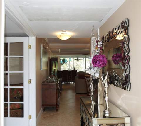 625 Oaks Drive #302, Pompano Beach FL - photo 11 of 94