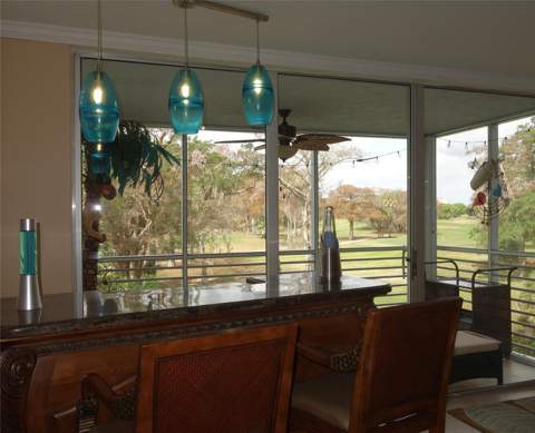625 Oaks Drive #302, Pompano Beach FL - photo 19 of 94