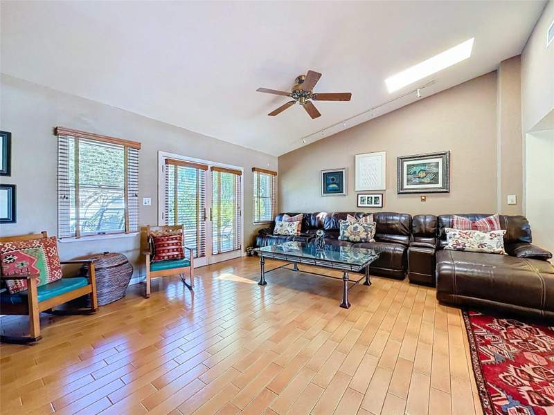 3 bedroom Single Family Residence at 241 Corsair Avenue, Silver Shores Sec Of Laud, Lauderdale-By-The-Sea — photo 4