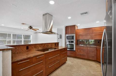 601 SE 5th Terrace, Pompano Beach FL - photo 15 of 53
