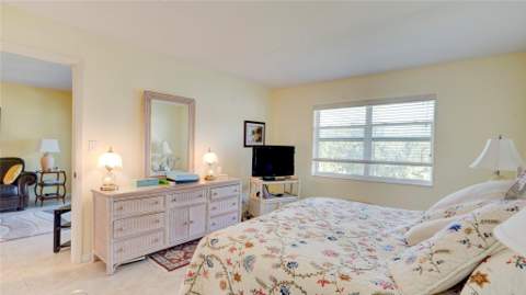 1501 S Ocean Boulevard #325, Lauderdale-By-The-Sea FL - photo 10 of 35