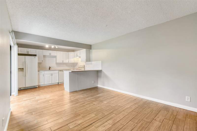 2 bedroom Townhouse at 4350 Lilac Street #B, Elmarc Twh A/K/A Lilac St, Palm Beach Gardens — photo 3