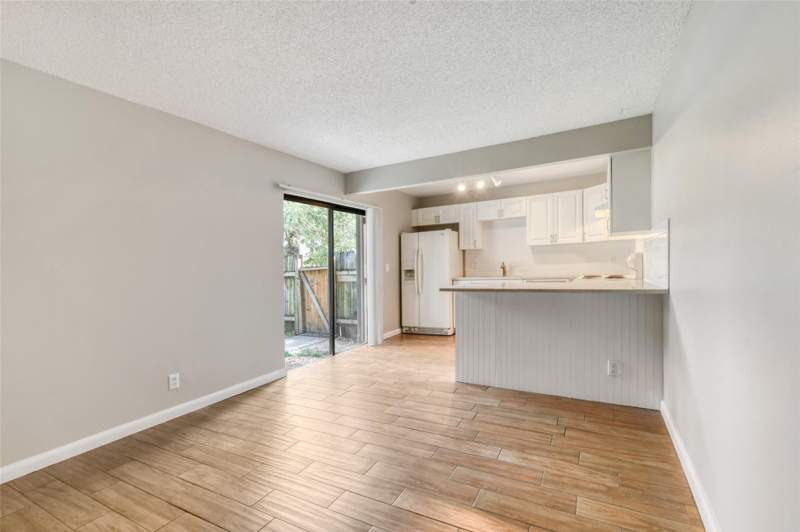 2 bedroom Townhouse at 4350 Lilac Street #B, Elmarc Twh A/K/A Lilac St, Palm Beach Gardens — photo 4