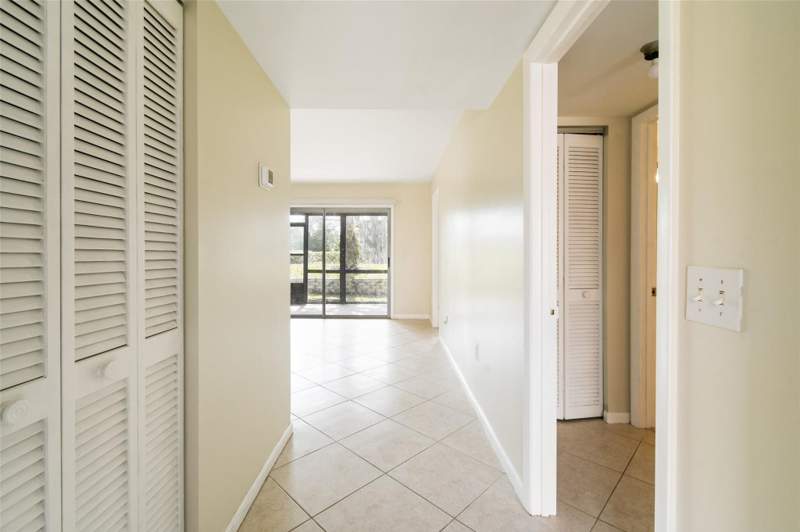 2 bedroom Condominium at 8163 SE Croft Circle #C-5, Pinecroft Condo All Ph, Hobe Sound — photo 3