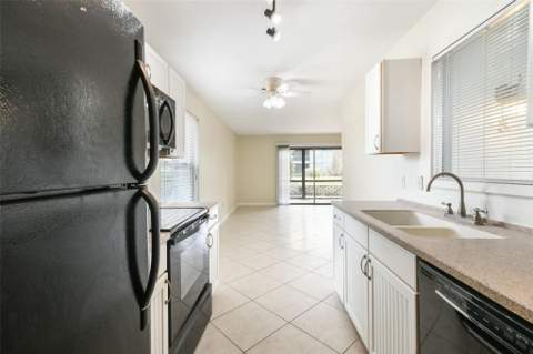 8163 SE Croft Circle #C-5, Hobe Sound FL - photo 10 of 28