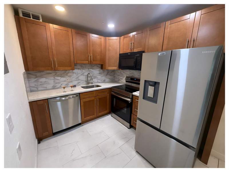 2 bedroom Condominium at 3071 NW 47th Terrace #319, Lauderdale Oaks, Lauderdale Lakes — photo 3