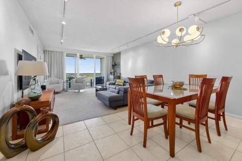 575 Oaks Lane #1002, Pompano Beach FL - photo 11 of 50