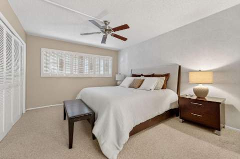 575 Oaks Lane #1002, Pompano Beach FL - photo 13 of 50